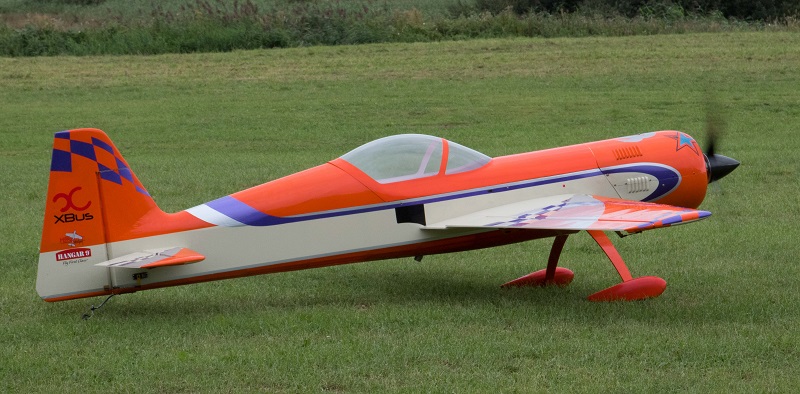 Jon’s plane; Hangar 9, 3.1Metre SU 26MM with JR radio Xbus and 28x transmitter, NX 8921 servos all round and powered by DLE 170 with K&S 1090 tuned pipes.
